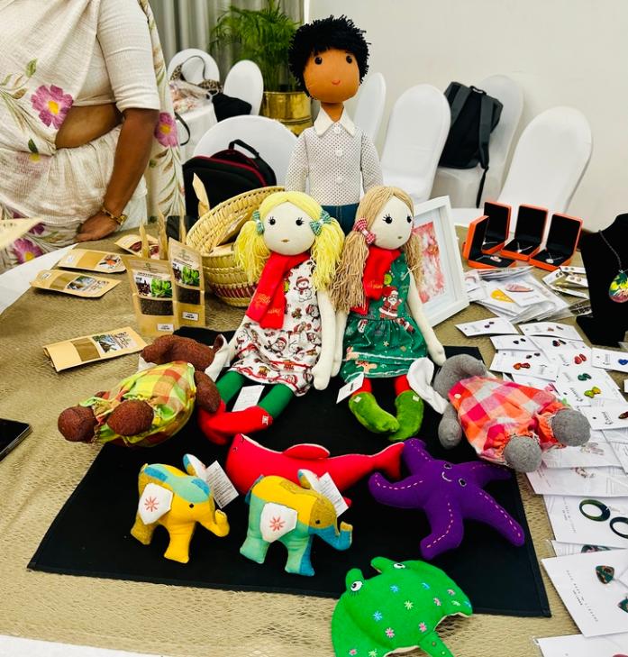 UNESCAP Wesellonline online training photo gallery